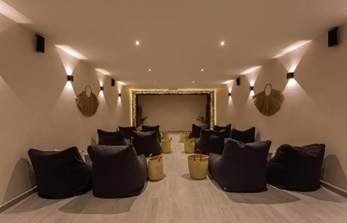 Jade Zen Residences - Τουλούμ